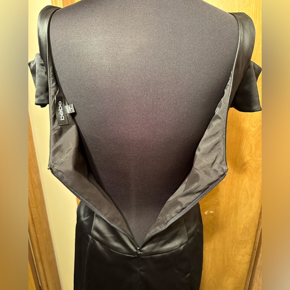 Bebe black off shoulder wrap mini dress size small - Picture 7 of 16